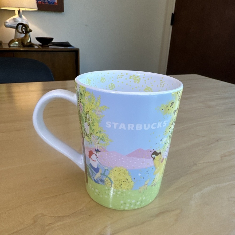 VERY RARE IN USA Starbucks Collectors 2014 Korea Coffee Mug Cup Collectible